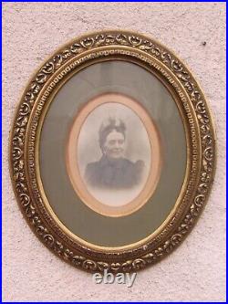 04j46 Ancien Cadre Ovale Stuc Dore Pour Portrait De Famille 1900