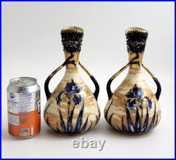 A Paire De Ancien Art Nouveau Porcelaine Vases, Décoré Par Ernst Wahliss, Austr