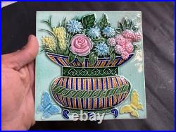 Ancien Fruit Panier Papillons Ciselé Art Nouveau Majolique Carreau Japon Set 2 Ancien Fruit Panier Papillons Ciselé Art Nouveau Majolique Carreau Japon Set 2