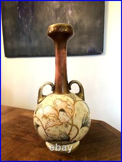 Ancien Joli Vase En Opaline A Décor De Fleur, Émaillage, Art Nouveau