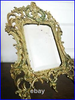Ancien Magnifique Miroir À Poser Tout En Laiton Biseauté 19 x 28 cm Art Nouveau Ancien Magnifique Miroir À Poser Tout En Laiton Biseauté 19 x 28 cm Art Nouveau