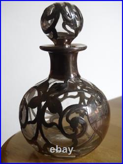 Ancien Petit Flacon Cristal Et Monture Argent Massif Style Art Nouveau Ancien Petit Flacon Cristal Et Monture Argent Massif Style Art Nouveau