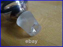 Ancien Petit Flacon Cristal Et Monture Argent Massif Style Art Nouveau Ancien Petit Flacon Cristal Et Monture Argent Massif Style Art Nouveau