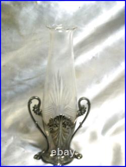 Ancien Vase Bouquetier Porte Bouquet Metal Argente Cristal Taille Art Nouveau Ancien Vase Bouquetier Porte Bouquet Metal Argente Cristal Taille Art Nouveau