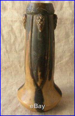 Ancien Vase Denbac Art Nouveau Gres Motif Pigne De Pin Signe Et Numerote