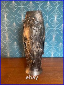 Ancien Vase en étain, rare, Metal Juventa Prima époque art nouveau. Vers 1900 Ancien Vase en étain, rare, Metal Juventa Prima époque art nouveau. Vers 1900