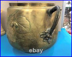 Ancien grand cache pot ART NOUVEAU en bronze et laiton 1900 Décor Plante Fleurs