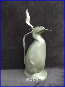 Ancien pichet carafe zoomorphe pingouin en étain Kayserzinn art nouveau n°4433