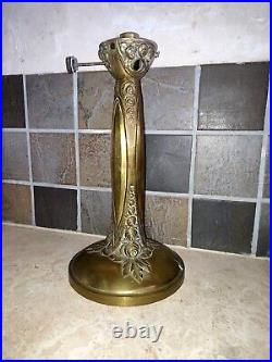 Ancien pied de lampe Art Deco / Art Nouveau en Bronze, à electrifier