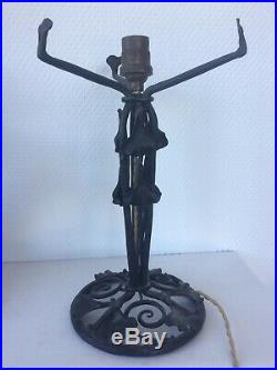 Ancien pied de lampe art nouveau en fer forgé Ginkgo biloba art déco