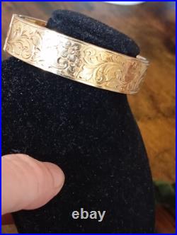 Ancien plaqué or bracelet Art Nouveau 1900 jonc, décor gravé, en plaqué or