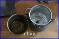 Ancien service en ETAIN ART NOUVEAU fumeur tabac DECOR NENUPHAR signé E. FRERES Ancien service en ETAIN ART NOUVEAU fumeur tabac DECOR NENUPHAR signé E. FRERES