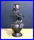 Ancien-vase-ART-NOUVEAU-metal-argente-martele-WMF-decor-d-angelots-36-cm-01-rvf