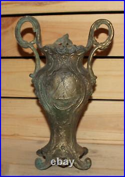 Ancien vase Art Nouveau en bronze floral fait main