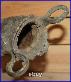 Ancien vase Art Nouveau en bronze floral fait main