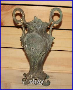 Ancien vase Art Nouveau en bronze floral fait main