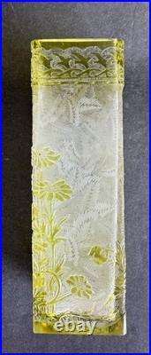 Ancien vase cristal dégagé à l'acide Baccarat verre givré floral art nouveau