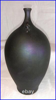 Ancien vase en grès Art Nouveau signature à identifier