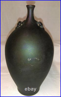Ancien vase en grès Art Nouveau signature à identifier
