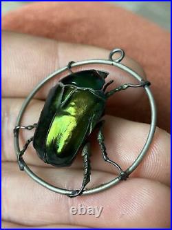 Ancienne Jolie Pendentif Scarabée Véritable / Art Nouveau / Beetle Scarab