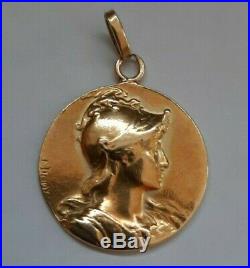 Ancienne Médaille Marianne casquée or jaune 18 carats d'Emile Dropsy ART NOUVEAU