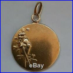 Ancienne Médaille Marianne casquée or jaune 18 carats d'Emile Dropsy ART NOUVEAU