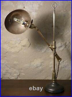 Ancienne lampe d'atelier à balancier, monte et baisse. Epoque ART NOUVEAU 1900