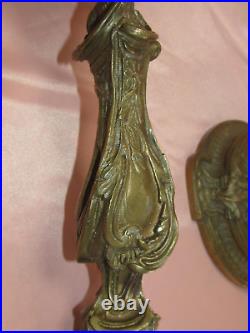 Ancienne paire de bougeoirs flambeaux bronze doré Art Nouveau insecte papillon