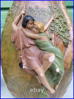 Ancienne paire vases Art Nouveau terre cuite signé George Trinque années 1900