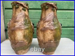 Ancienne paire vases Art Nouveau terre cuite signé George Trinque années 1900