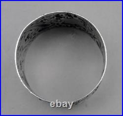 Art nouveau Ancien Rond de serviette en argent massif poinçon minerve fin 19ème Art nouveau Ancien Rond de serviette en argent massif poinçon minerve fin 19ème