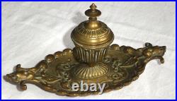 Art nouveau ancien encrier en bronze doré décor visage d'enfants aux extrémité