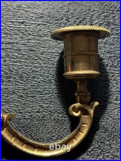 Belle paire de bougeoirs anciens en bronze art nouveau signées