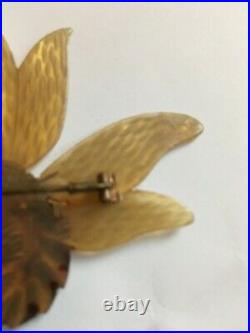 Broche ancienne Art nouveau abeille corne signée Bonte horn bees brooch