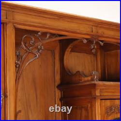 Buffet Art Nouveau Ancien Merisier Gravé Italie XIXe Siècle Original Buffet Art Nouveau Ancien Merisier Gravé Italie XIXe Siècle Original