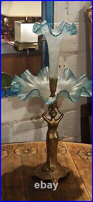 Centre de table ancien art nouveau coupe et tulipe en verre dégagé acide bleu