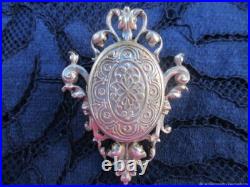 Clips broche Medaillon ancien Art Nouveau argenté
