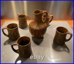 Denbac, carafe en céramique ancienne et mugs Art Nouveau, vers 1900