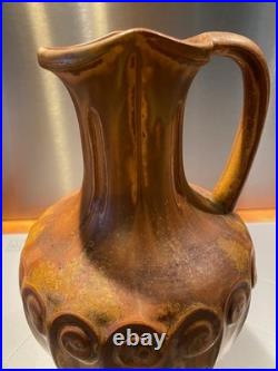 Denbac, carafe en céramique ancienne et mugs Art Nouveau, vers 1900