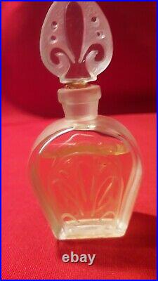Flacon De Parfum Ancien Art Nouveau. Lalique