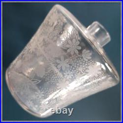 Flacon cristal gravé de BACCARAT ancien Art Nouveau XIXème