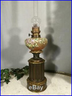 Lampe A Petrole Ancienne Hadrot Lampiste Toupie A Decor Florales Emaillées