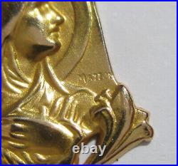 Médaille pendentif ancienne Art Nouveau Vierge Mazzoni or massif 18 carats 750