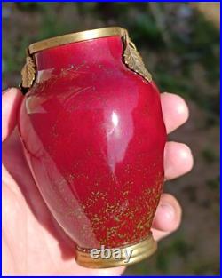 Mini Vase Ancien Sèvres Porcelaine Rouge Bronze Feuilles Art Nouveau miniature Mini Vase Ancien Sèvres Porcelaine Rouge Bronze Feuilles Art Nouveau miniature