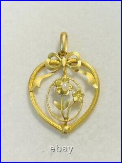 Pendentif ancien en or Art Nouveau