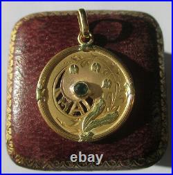 Pendentif médaille ancien Art Nouveau muguet mois Mai or massif 18 carats French