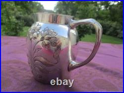 Pot à Lait ancien Crémier Camomilles métal Argenté Art Nouveau Pot à Lait ancien Crémier Camomilles métal Argenté Art Nouveau