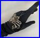 RARE-Manchette-bracelet-ancien-couleur-argente-Art-Nouveau-tete-de-femme-01-wdnj