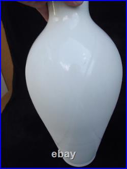 SEVRES ancien grand vase porcelaine blanche 1909 hauteur 44.2 cm art nouveau SEVRES ancien grand vase porcelaine blanche 1909 hauteur 44.2 cm art nouveau