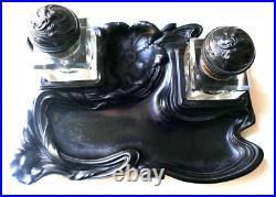 Superbe Grand Encrier Ancien Gutta Percha (ebonite) Cristal Art Nouveau Inkwell Superbe Grand Encrier Ancien Gutta Percha (ebonite) Cristal Art Nouveau Inkwell